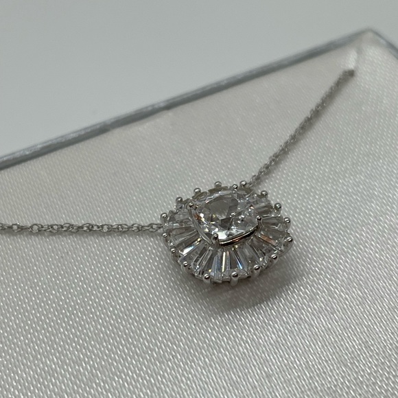 White Sapphires Pendant Necklace - Picture 6 of 12